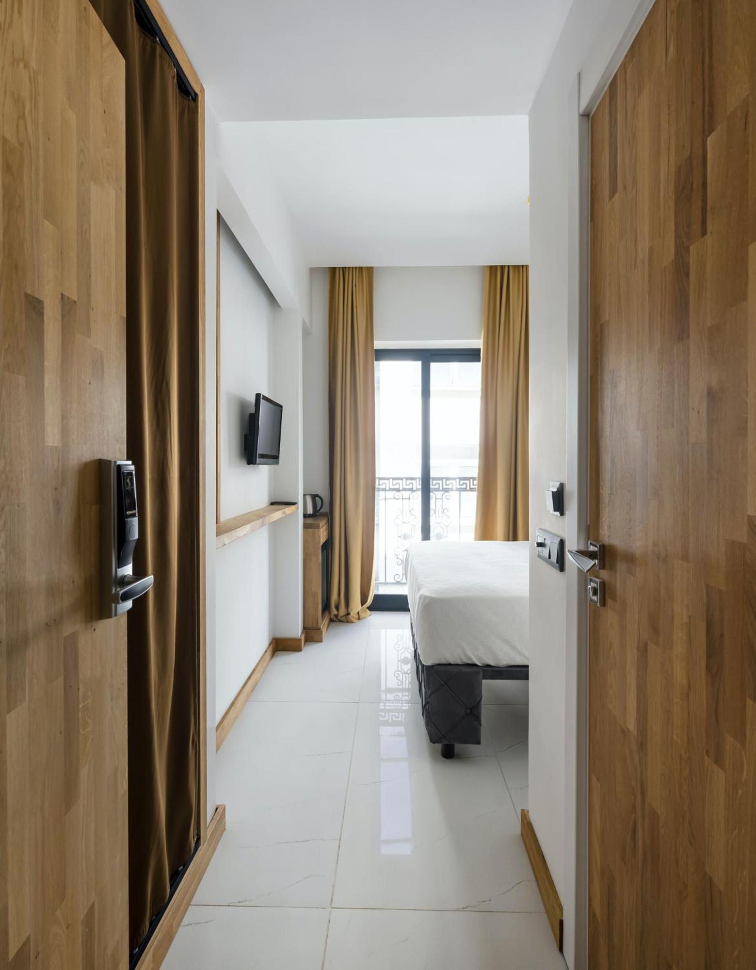 Uk Hotel Istanbul Exterior foto